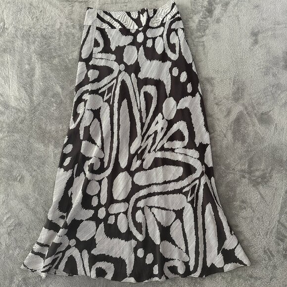 Banana Republic 100% Silk Brown Flowy Long Maxi Dress Women's 6 Safari - Picture 1 of 4